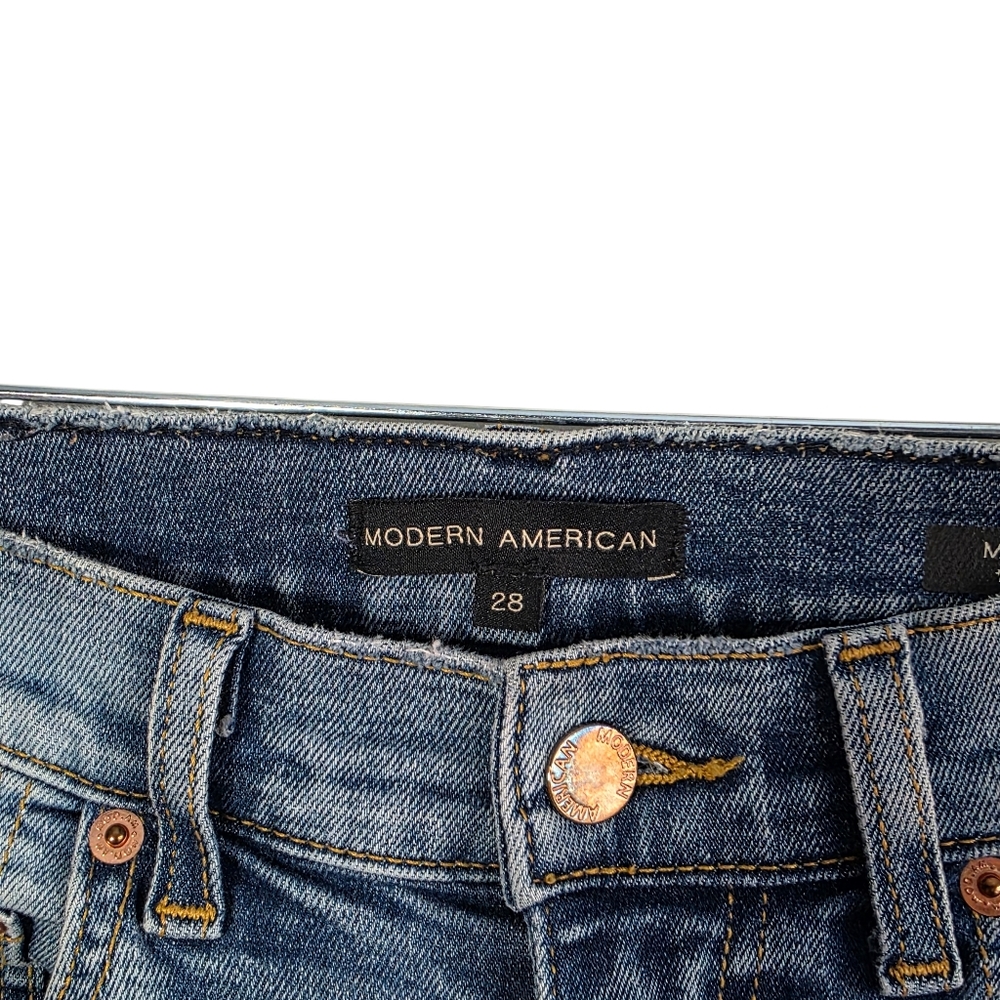 Modern American Mercer Tapered Jeans Women’s Size 28 Medium Wash Distressed - Picture 3 of 11